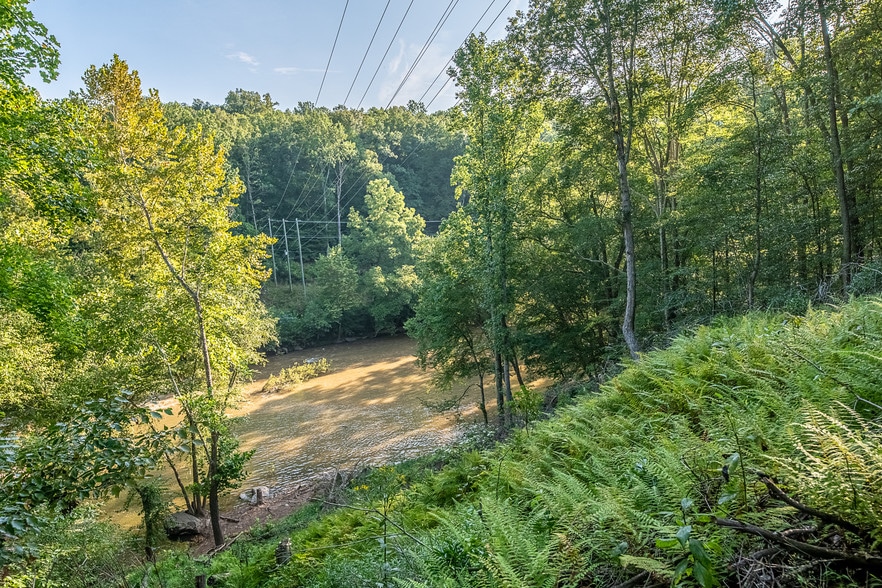 More Photos Of 8751 Birmingham Dr, Manassas Park Land For Sale