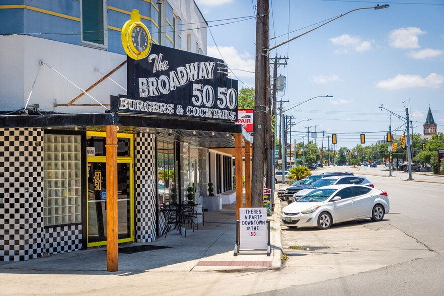 More Photos Of 5050 Broadway, Alamo Heights Restaurant For Sale