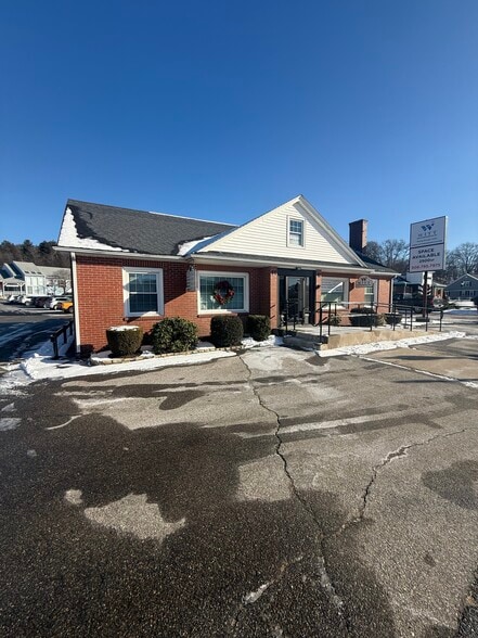 More Photos Of 42-44 Auburn Street St, Auburn Office For Lease