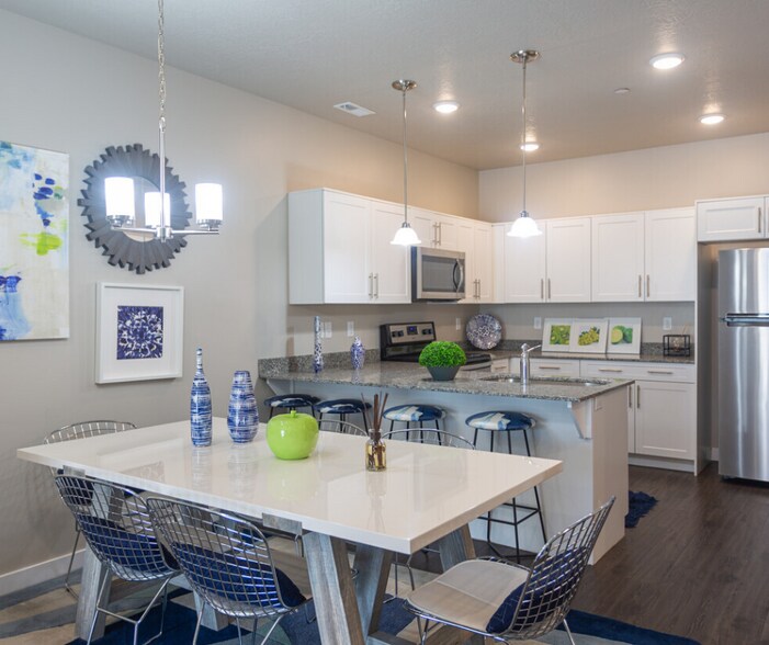 More Photos Of 624 E 300 N, Vineyard Multifamily For Sale