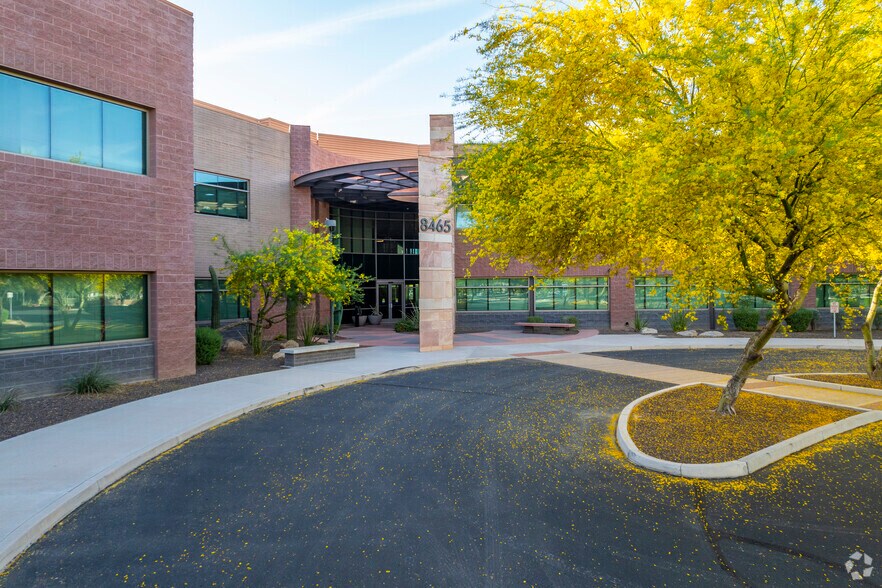 More Photos Of 8465 N Pima, Scottsdale Medical For Sale