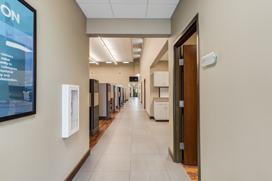 More Photos Of 5241 98th St, Lubbock Office For Sale