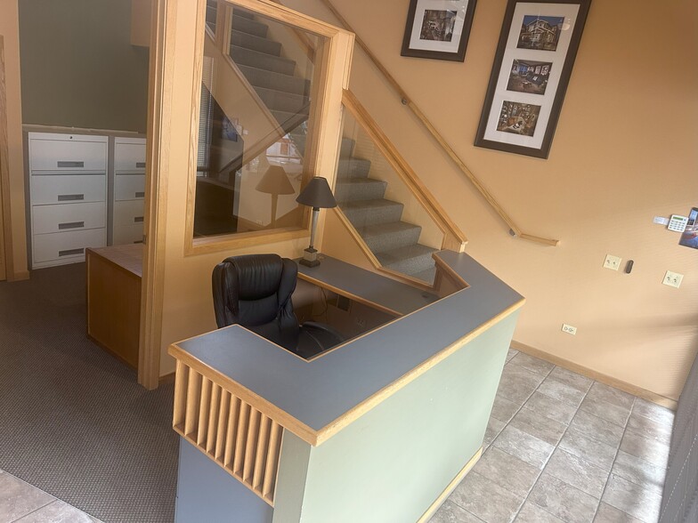 More Photos Of 10630 E Bethany Dr, Aurora Medical For Lease