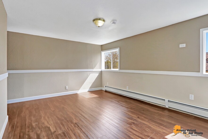 More Photos Of 1335 Hyder St, Anchorage Apartments For Sale