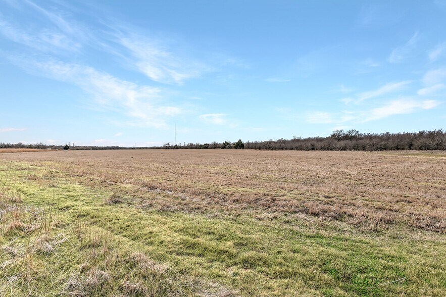 More Photos Of Southmayd Rd, Collinsville Land For Sale