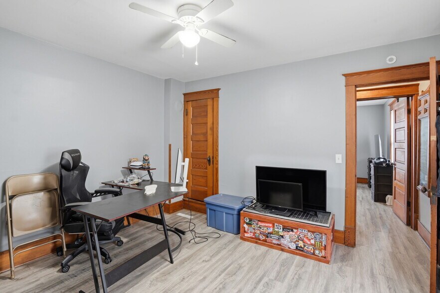 More Photos Of 1415 18th Ave, East Moline Multifamily For Sale