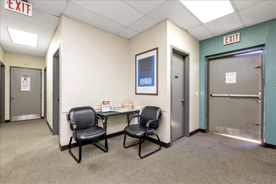 More Photos Of 1620 Front St, East Meadow Medical For Sale