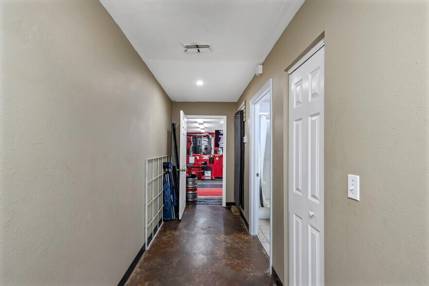 More Photos Of 5417 Grand Blvd, New Port Richey Freestanding For Sale