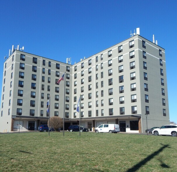 Primary Photo Of 50 S Penn St, Hatboro Office Residential For Lease
