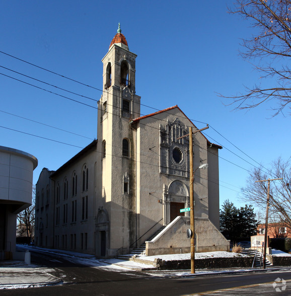 Primary Photo Of 4100 River Rd NW, Washington Religious Facility For Sale