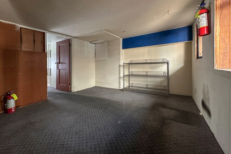 More Photos Of 1829 Euclid Ave, Berkeley Restaurant For Sale