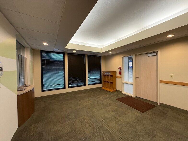 More Photos Of 1704 S Custer Rd, Monroe Medical For Sale