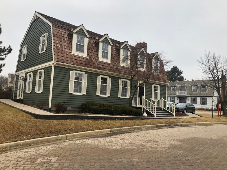 Primary Photo Of 1632 W Colonial Pky, Inverness Loft Creative Space For Lease