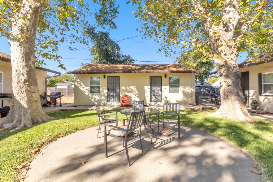 More Photos Of 3723 Jasmine St, Sacramento Apartments For Sale