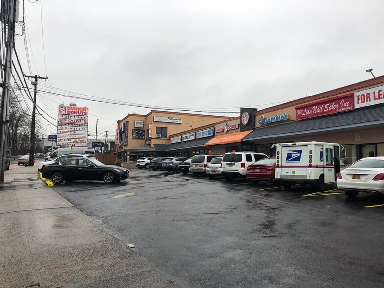 Primary Photo Of 1300 Hylan Blvd, Staten Island Storefront For Lease