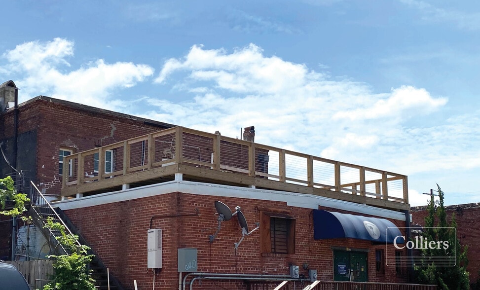 More Photos Of 134-138 State St, West Columbia Storefront Retail Office For Lease