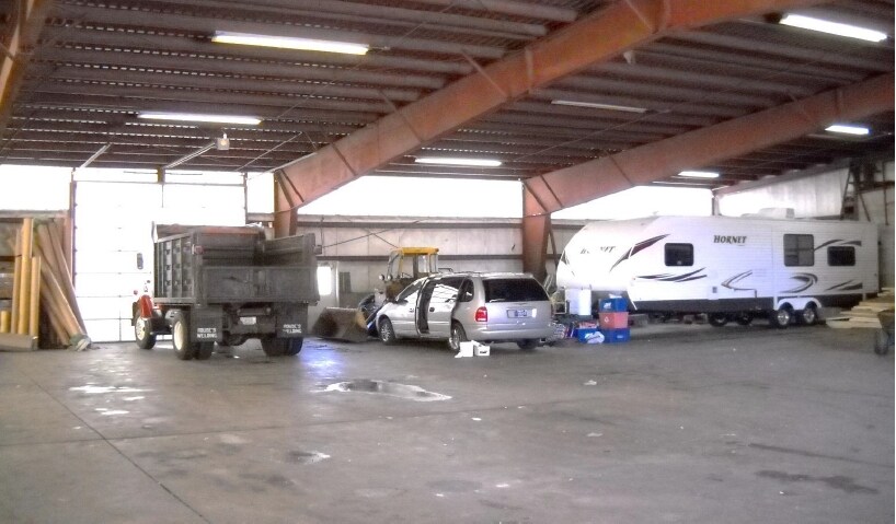 More Photos Of 5200 Cleveland St, Merrillville Truck Terminal For Lease
