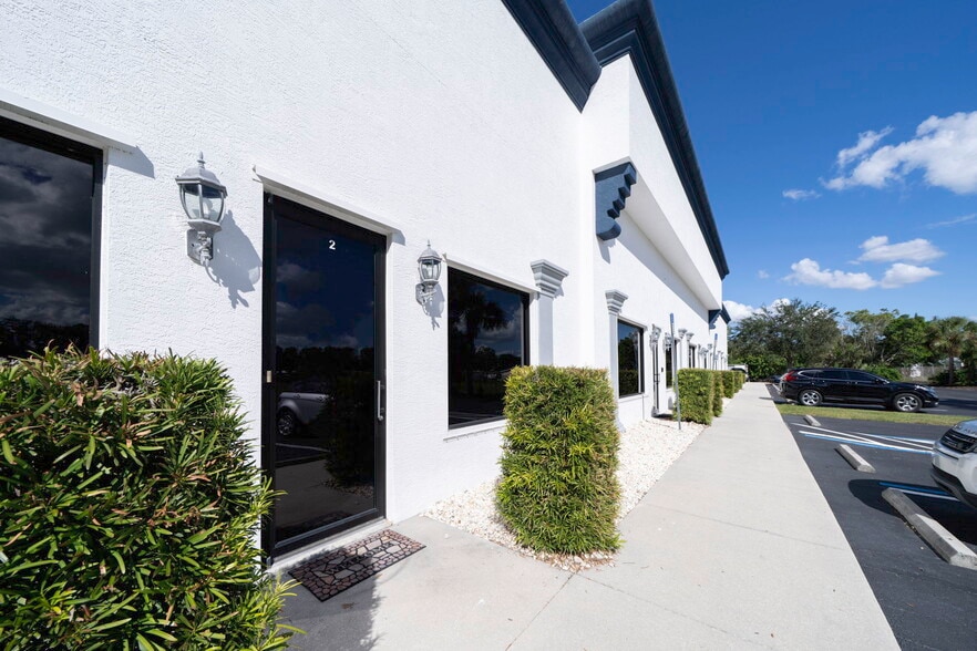 More Photos Of 24551 Production Cir, Bonita Springs Showroom For Lease