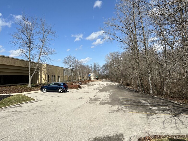 More Photos Of 35 Rockridge Rd, Englewood Warehouse For Sale