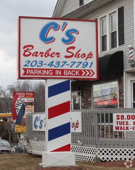 More Photos Of 131 Homer St, Waterbury Freestanding For Lease