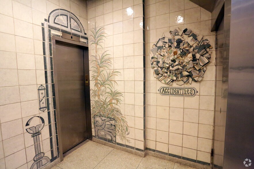 More Photos Of 108 Greenwich St, New York Office For Lease