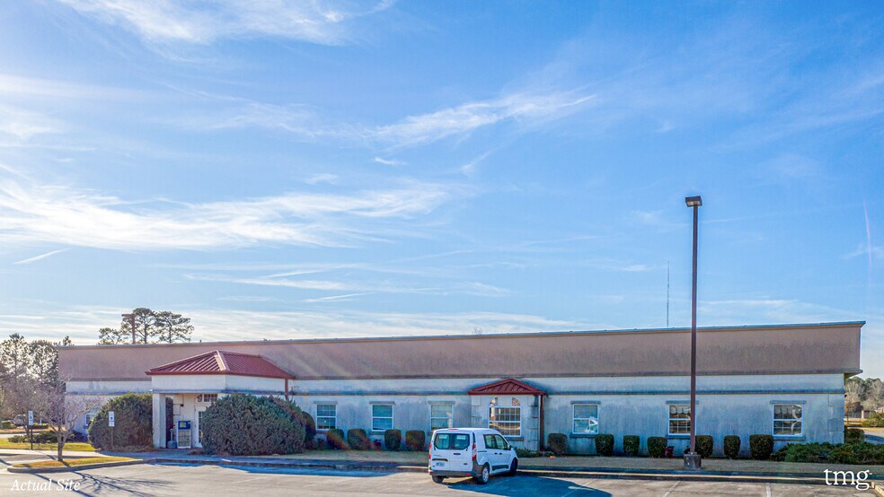 More Photos Of 3200 Wellons Blvd, New Bern Office For Sale