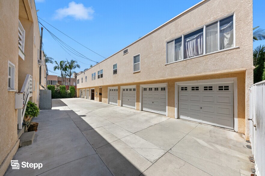 More Photos Of 1161 E 1st St, Long Beach Apartments For Sale
