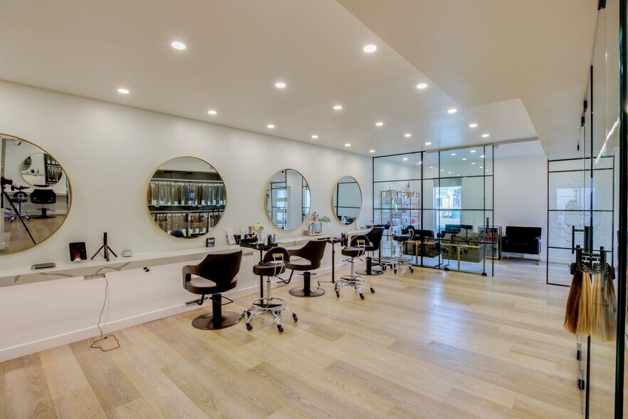 More Photos Of 7355 E Shoeman Ln, Scottsdale Office For Lease