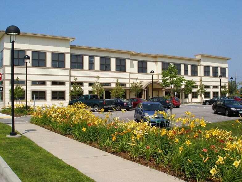 Primary Photo Of 156 S Village Grn, Middlebury Office For Lease