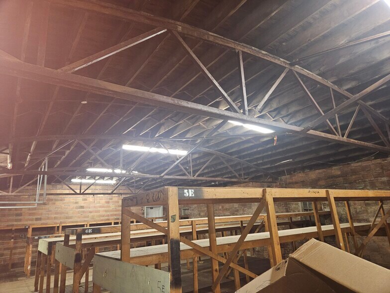 More Photos Of 51 Bank St, Orchard Park Warehouse For Sale