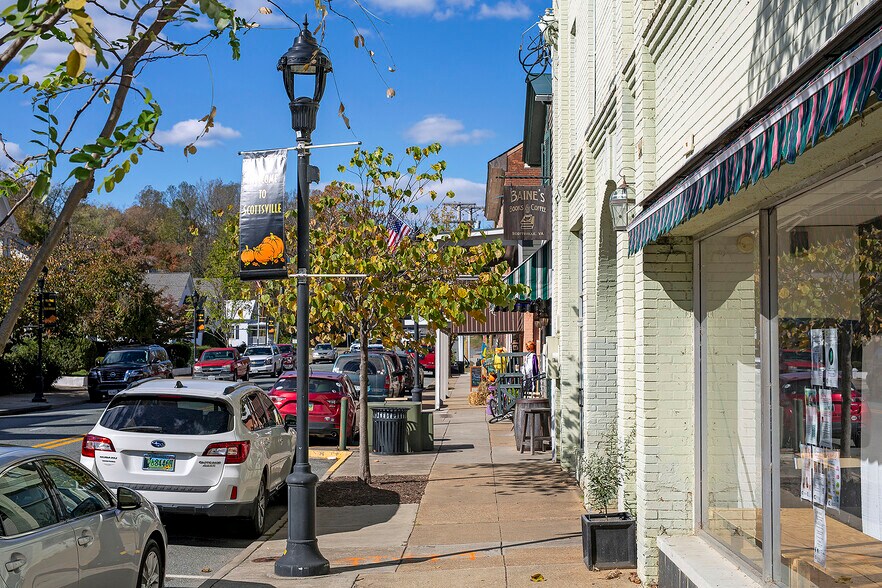 More Photos Of 358 Valley St, Scottsville Storefront For Lease