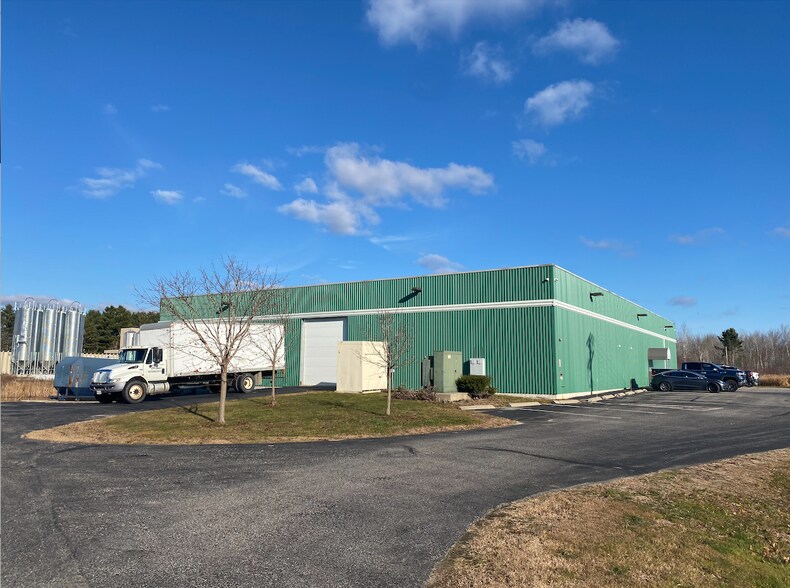 Primary Photo Of 11 Fireslate Pl, Lewiston Warehouse For Lease