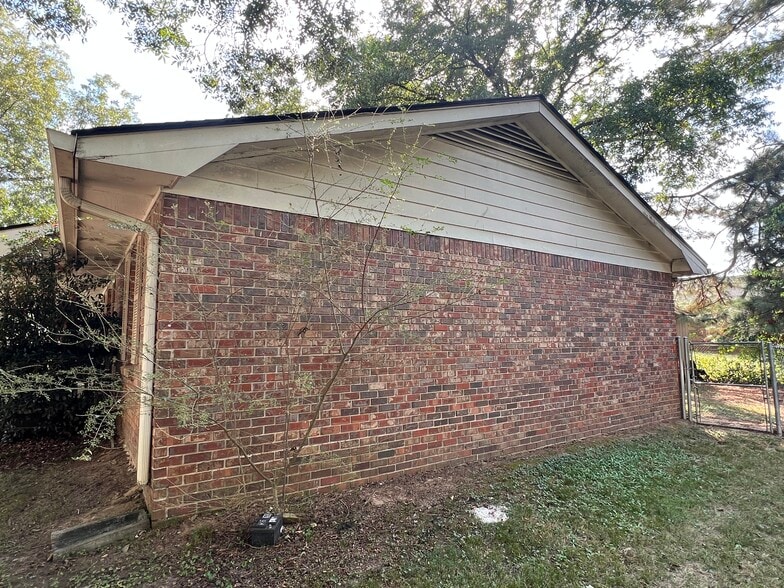 More Photos Of 15 Home Place Dr NW, Cartersville Multifamily For Sale