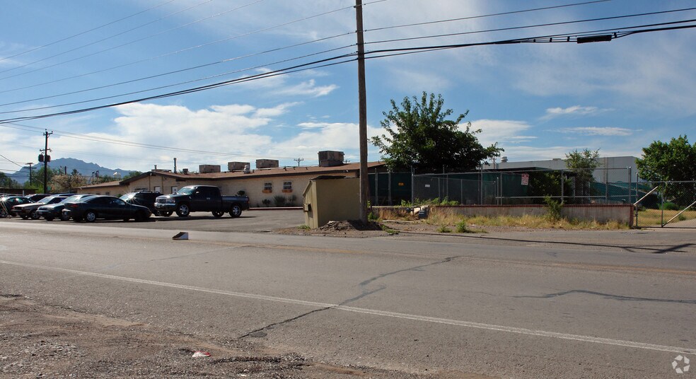 More Photos Of 400 Talbot Ave, Canutillo Schools For Lease