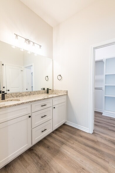 More Photos Of 14151 County Road 192, Tyler Apartments For Sale