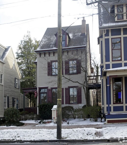 More Photos Of 18 Kings Hwy W, Haddonfield Office For Lease