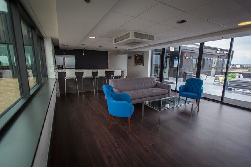 More Photos Of 901 N Sherman St, Denver Apartments For Lease