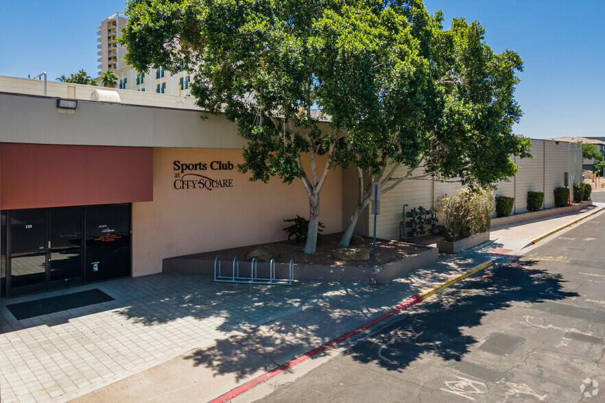 Primary Photo Of 100 W Clarendon Ave, Phoenix Health Club For Sale