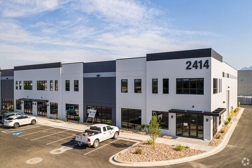 More Photos Of 2414 W 700 S, Springville Warehouse For Lease