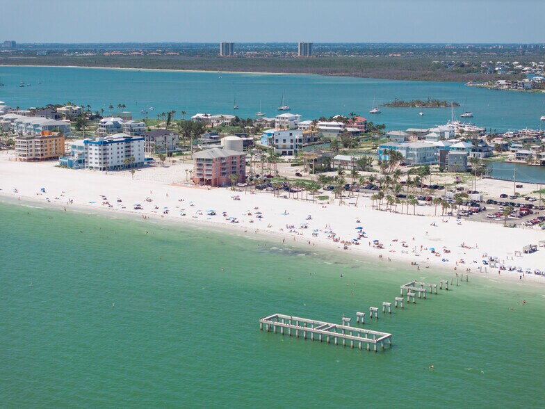 More Photos Of 800 Estero Blvd, Fort Myers Beach Land For Sale