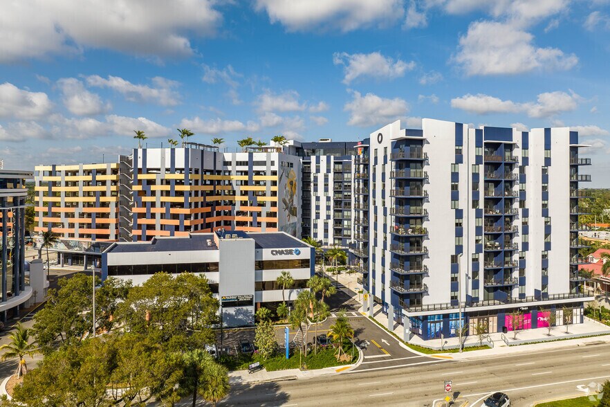 Primary Photo Of 3333 N Federal Hwy, Oakland Park Apartments For Lease