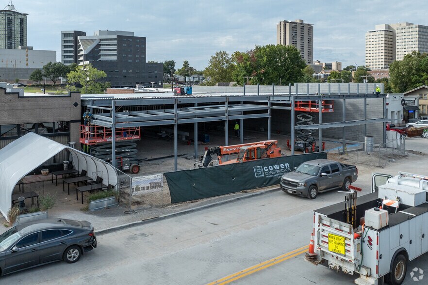 More Photos Of 1738 S Boston Ave, Tulsa General Retail For Lease