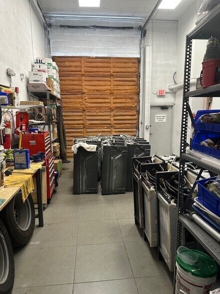 More Photos Of 16115 SW 117th Ave, Miami Showroom For Sale