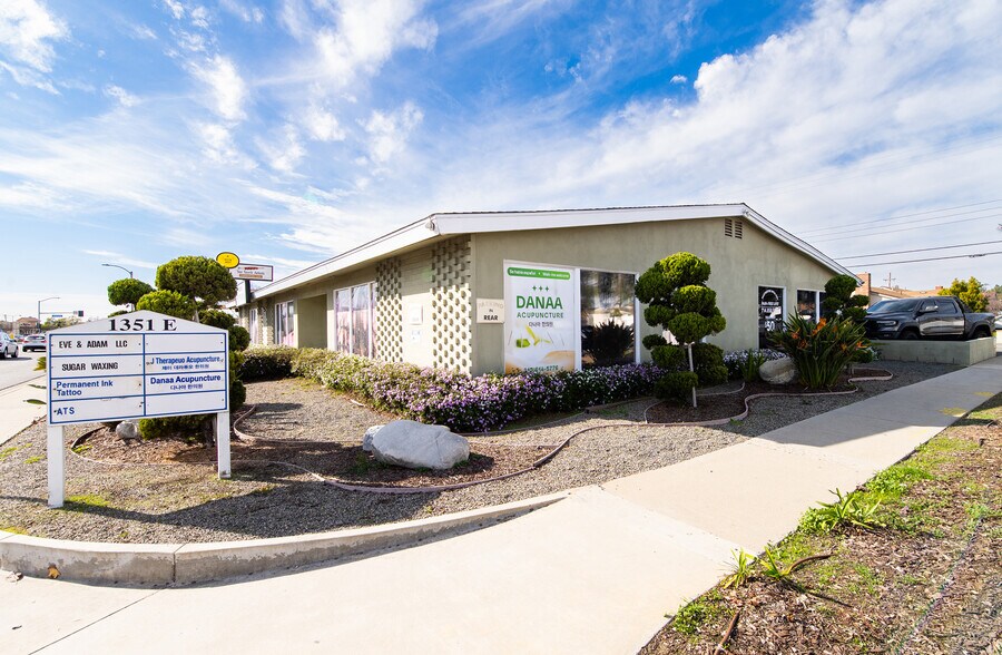 More Photos Of 1351 E Chapman Ave, Fullerton Office For Sale