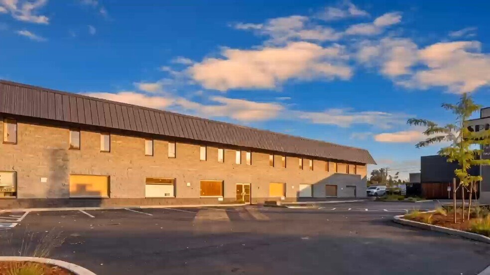 Primary Photo Of 354 NE Greenwood Ave, Bend Office Residential For Sale