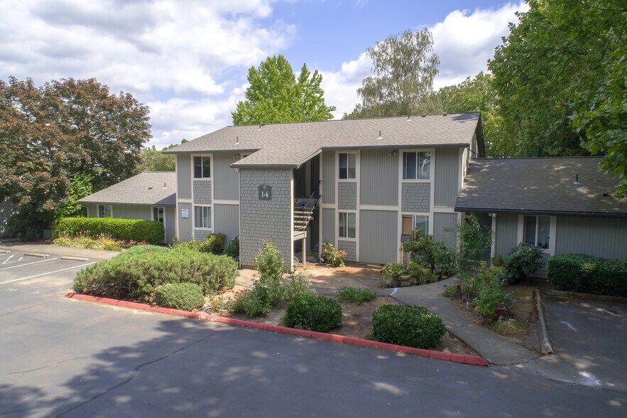 More Photos Of 10650 SW 121st Ave, Tigard Apartments For Sale