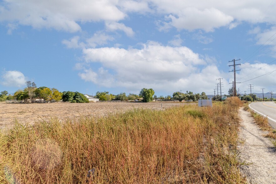 More Photos Of Lakeview Ave @ Ramona Expressway, Nuevo Land For Sale