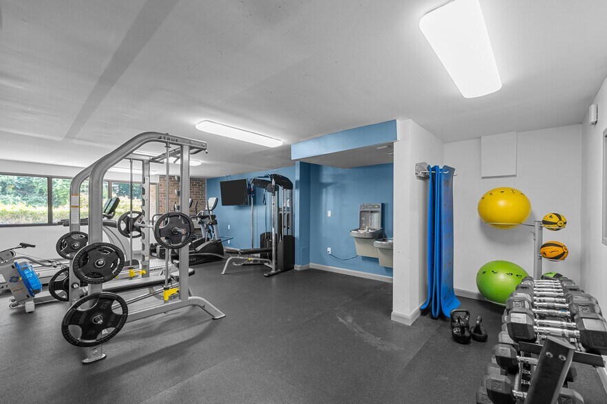 More Photos Of 600 Martin Luther King Jr Blvd, Chapel Hill Apartments For Sale