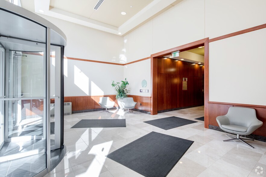 More Photos Of 2154 E Commons Ave, Centennial Office For Lease