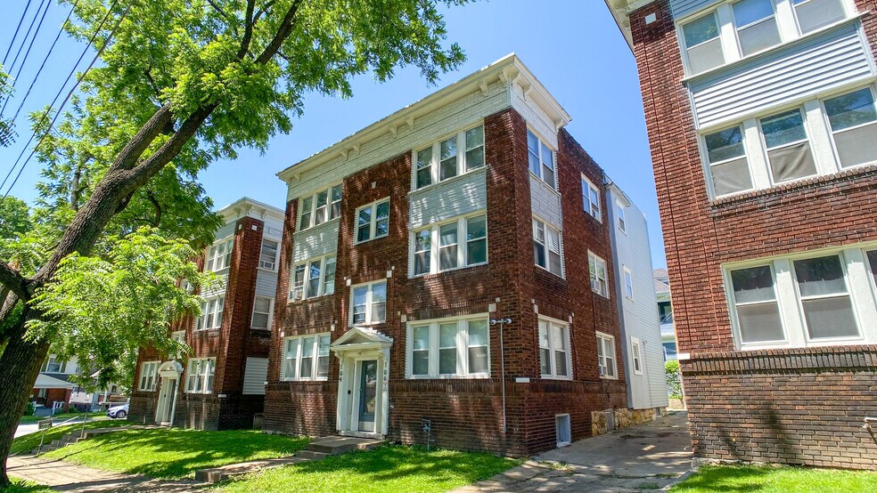 More Photos Of , Kansas City Multifamily For Sale